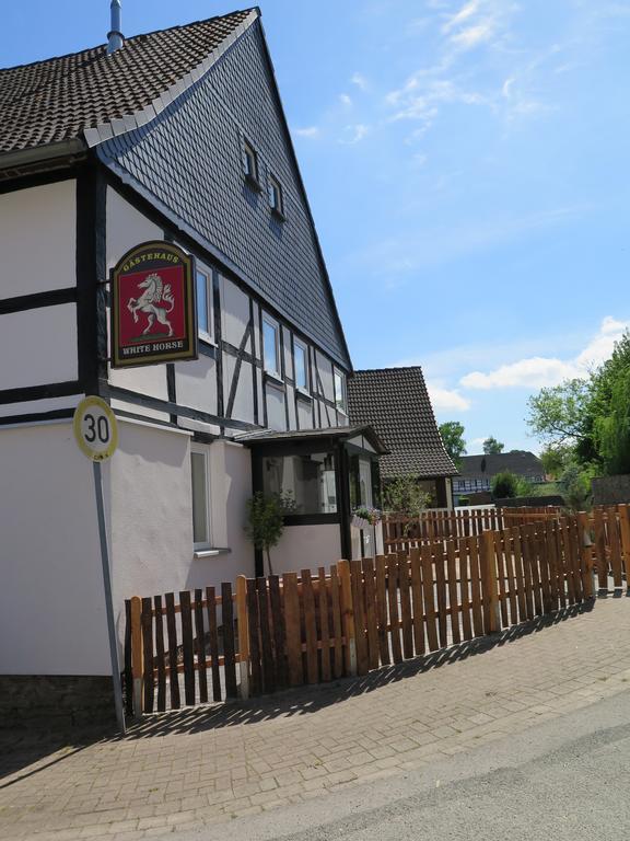 Gaestehaus White Horse Diedersen Coppenbrugge Exterior photo